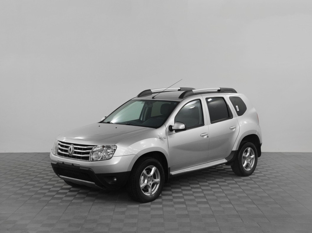 Renault Duster Privilege 2.0 АКПП, 2015 фото 2
