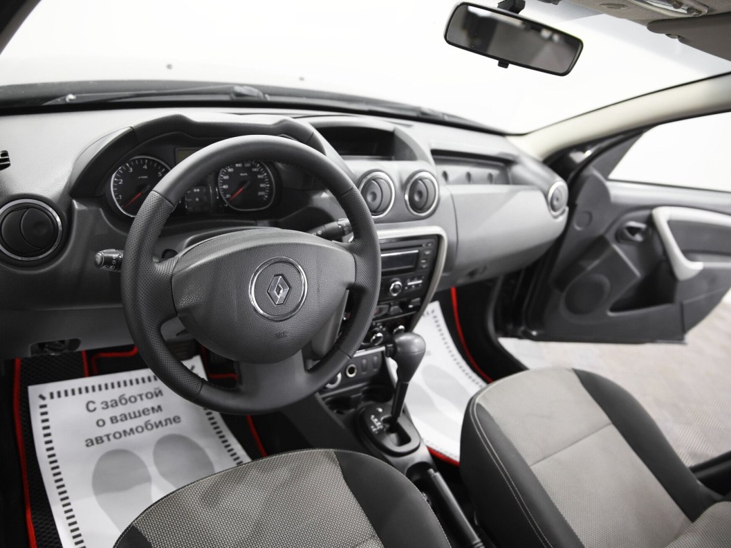 Renault Duster Privilege 2.0 , 2015 фото 6