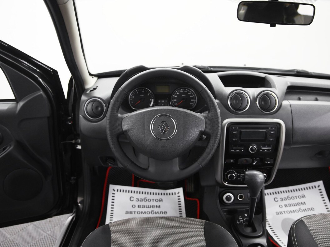 Renault Duster Privilege 2.0 , 2015 фото 7