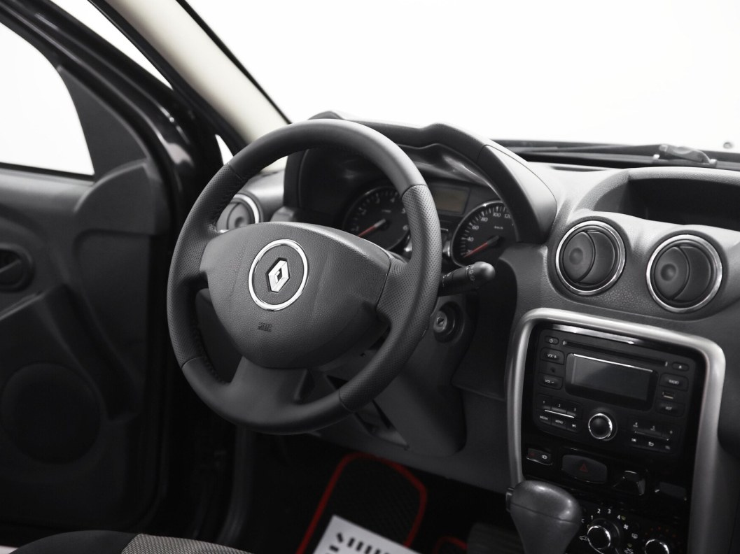 Renault Duster Privilege 2.0 , 2015 фото 8