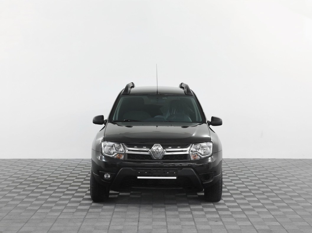 Renault Duster Privilege 2.0 МКПП, 2015 фото 2