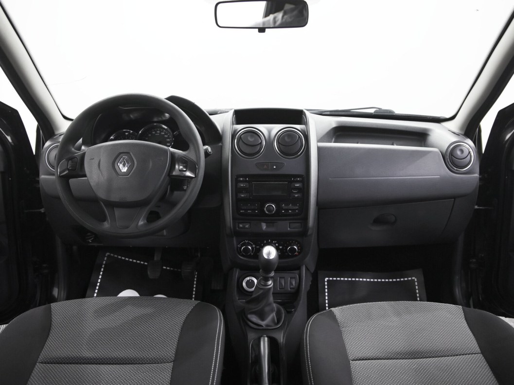 Renault Duster Privilege 2.0 МКПП, 2015 фото 13