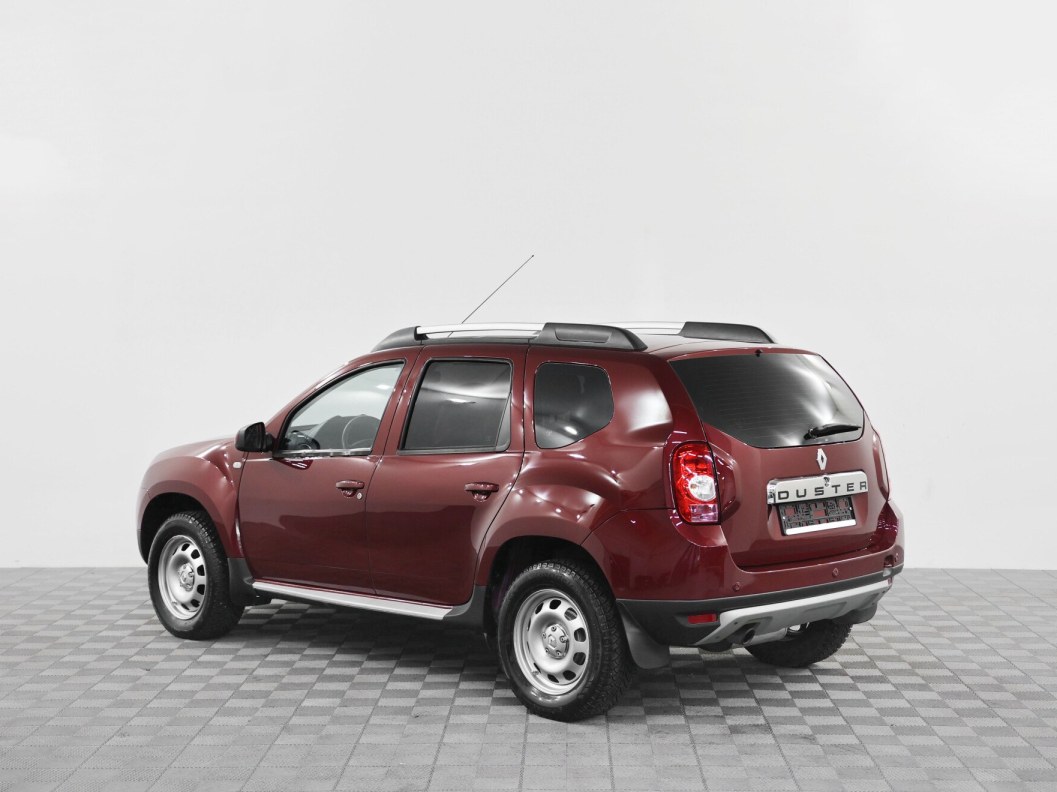 Renault Duster Luxe Privilege 2.0 МКПП, 2015 фото 4