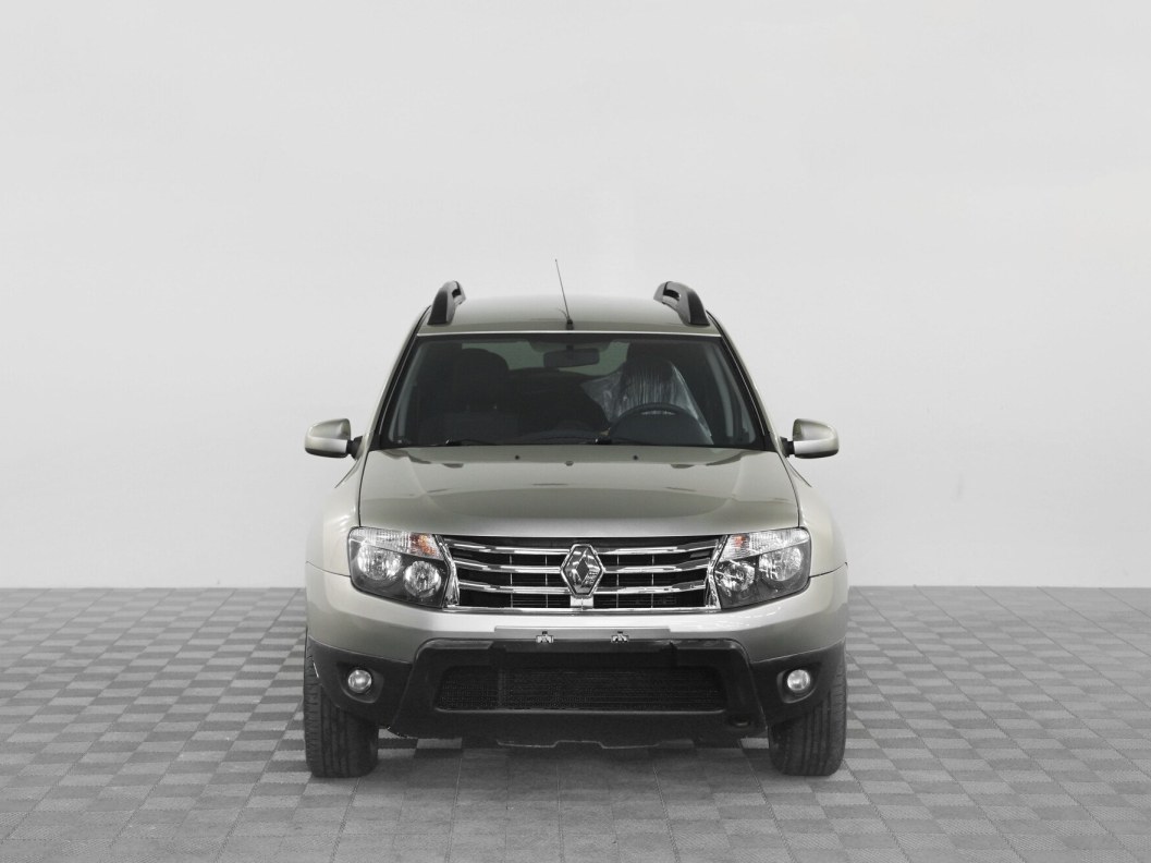 Renault Duster Privilege 1.6 МКПП, 2015 фото 2