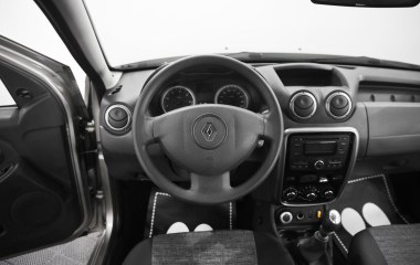 Renault Duster Privilege 1.6 МКПП, 2015 превью 8