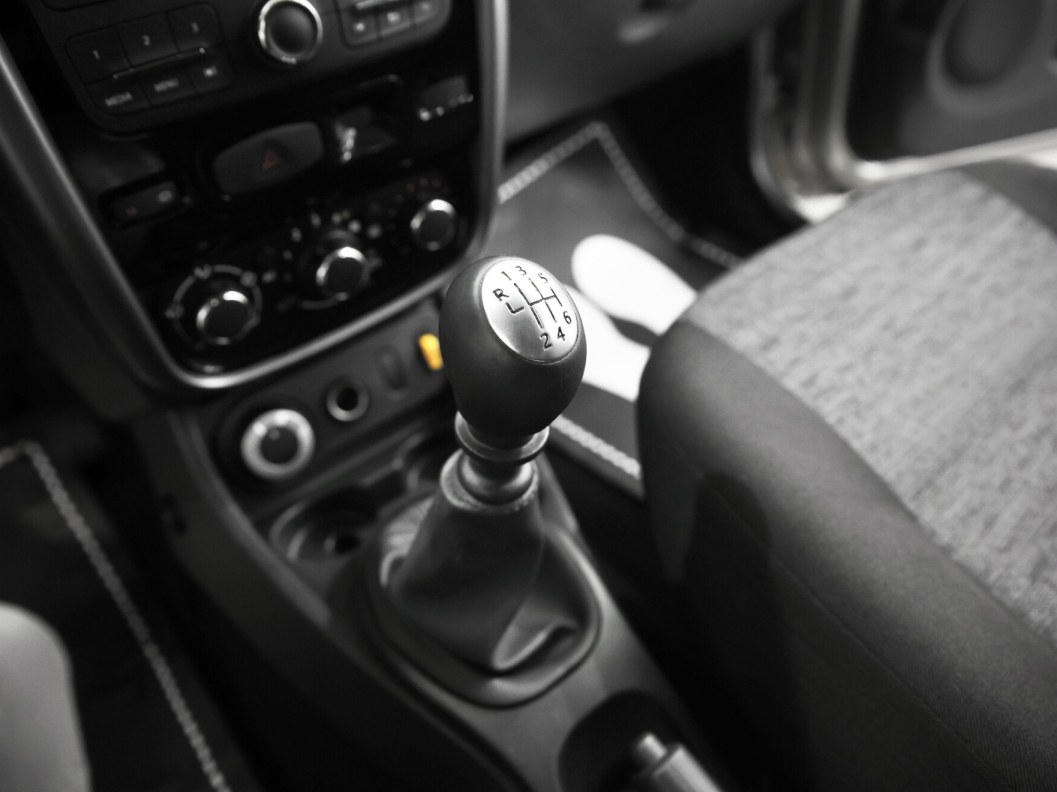 Renault Duster Privilege 1.6 МКПП, 2015 фото 16