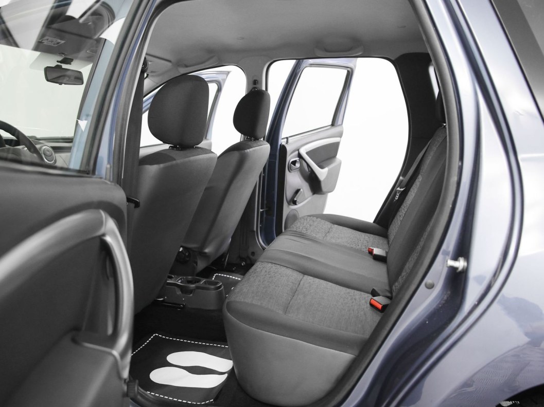 Renault Duster Privilege 2.0 АКПП, 2015 фото 9