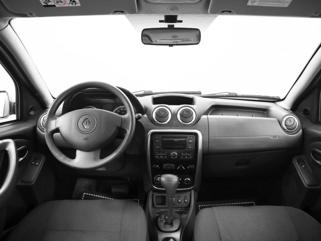 Renault Duster Privilege 2.0 АКПП, 2015 фото 14