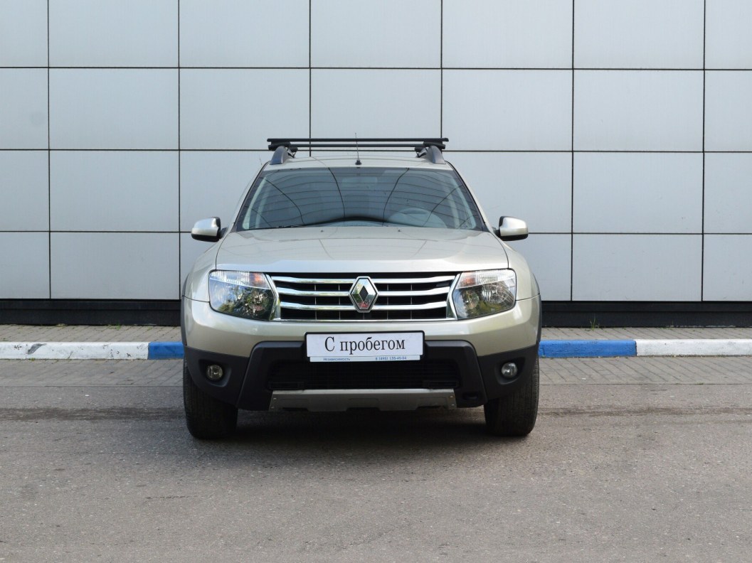 Renault Duster Privilege 1.6 МКПП, 2015 фото 2