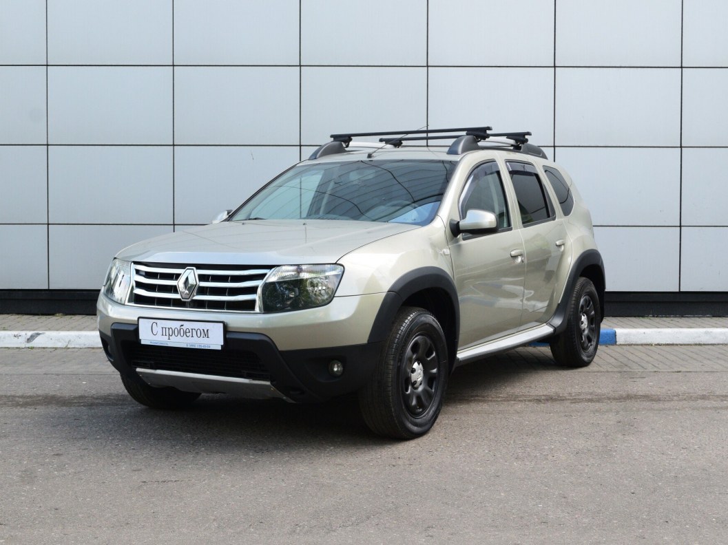 Renault Duster Privilege 1.6 МКПП, 2015 фото 3