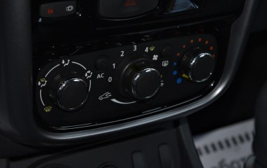 Renault Duster Privilege 1.6 МКПП, 2015 превью 17