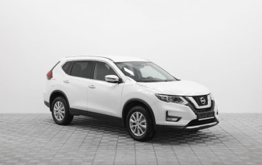 Nissan X-Trail SE
