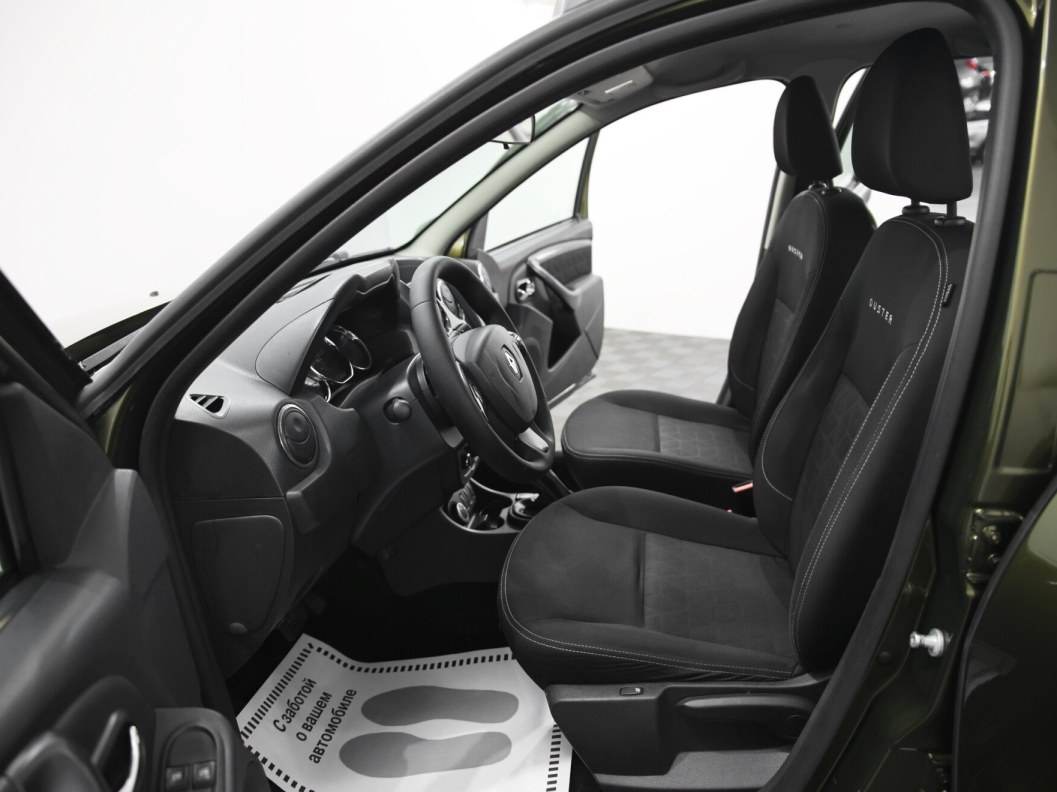 Renault Duster Privilege 2.0 АКПП, 2021 фото 5