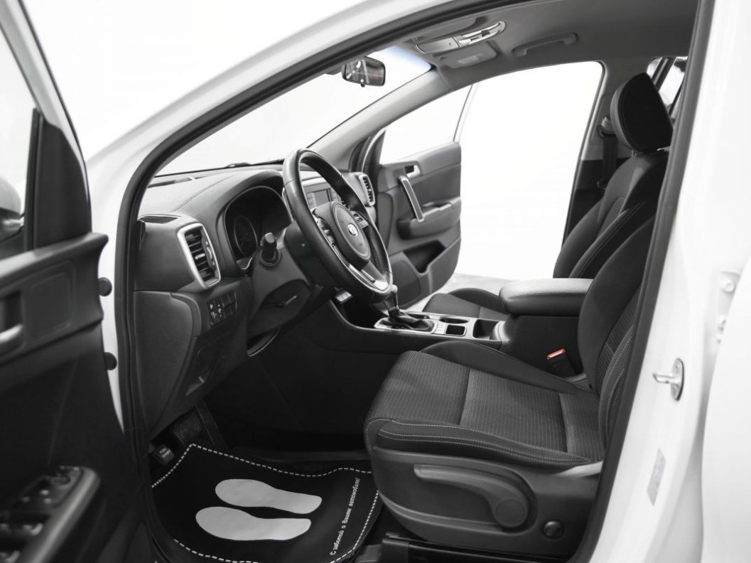 Kia Sportage Luxe 2.0 АКПП, 2020 фото 6