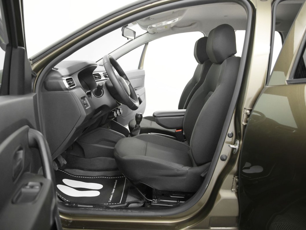 Renault Duster 1.6 МКПП, 2023 фото 5