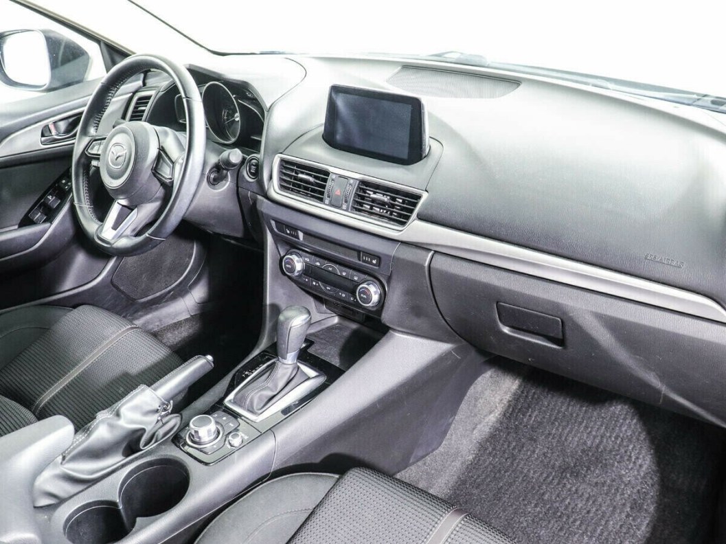 Mazda 3 1.6 АКПП, 2016 фото 8