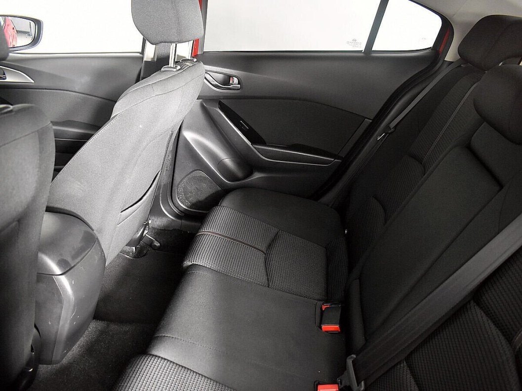 Mazda 3 1.5 АКПП, 2019 фото 8