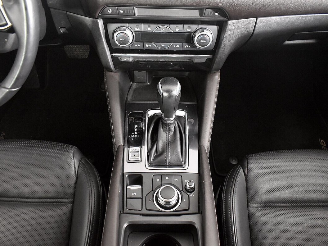 Mazda 6 2.5 АКПП, 2018 фото 9
